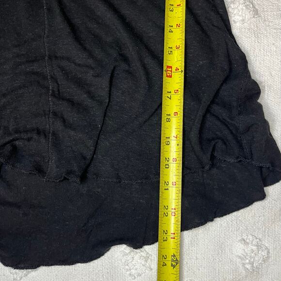 Free People Linen Blend Cold Shoulder Black Shirt Top Flowy Beach Coastal Size S - Picture 4 of 5